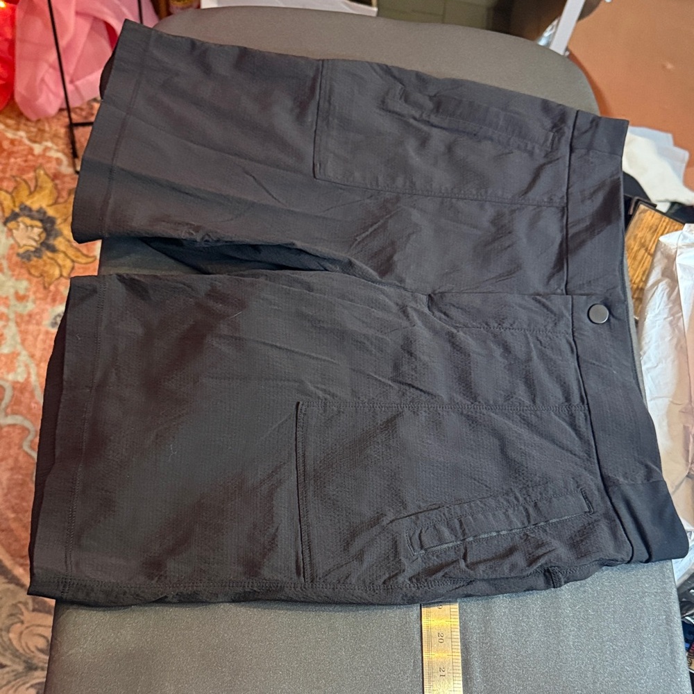 Athleta Trekkie Bermuda 2.0 Shorts in Black
